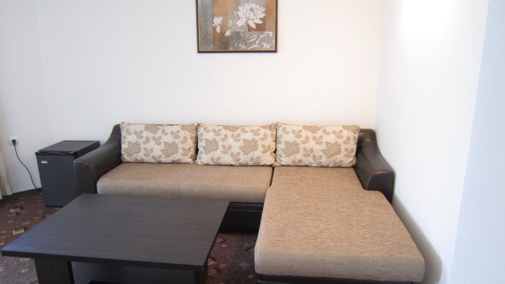 Hotel Alpina Lozenets Kamer foto