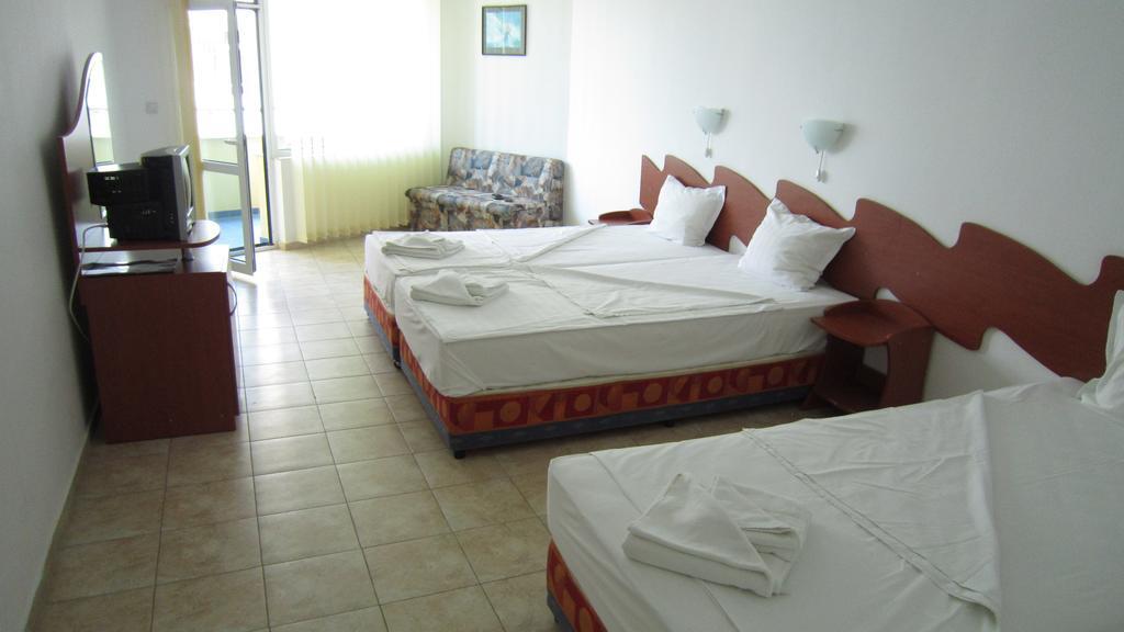 Hotel Alpina Lozenets Kamer foto