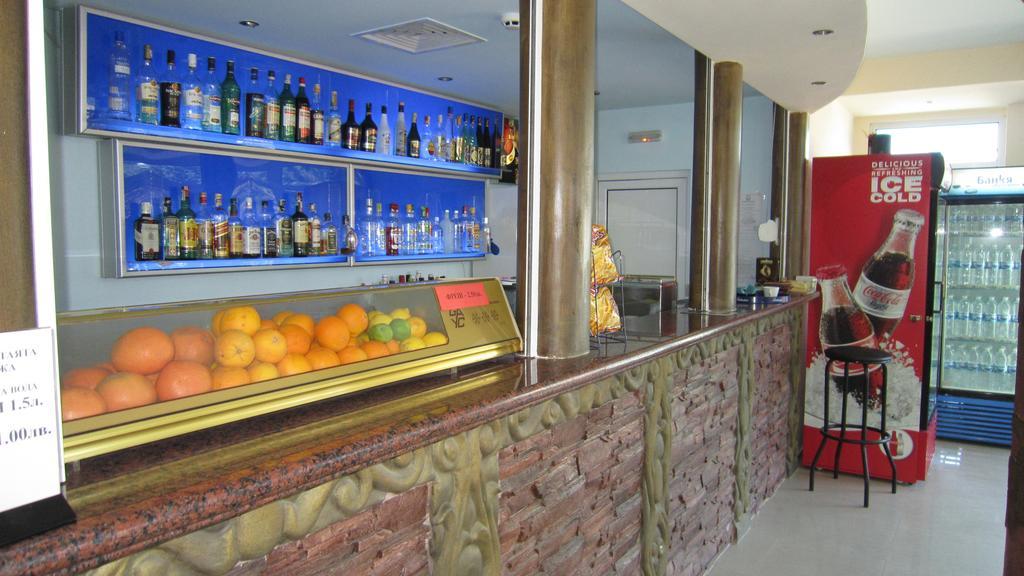 Hotel Alpina Lozenets Buitenkant foto
