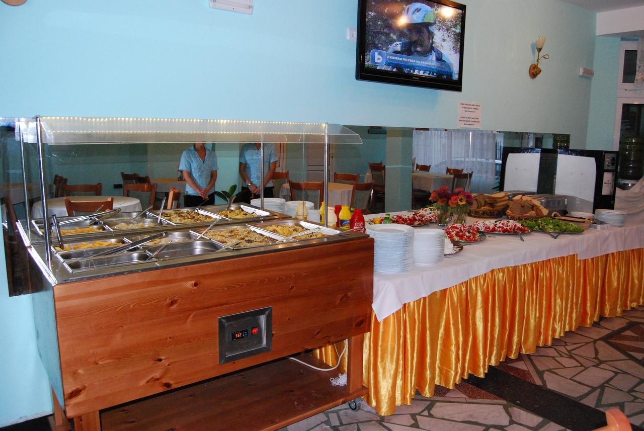 Hotel Alpina Lozenets Buitenkant foto